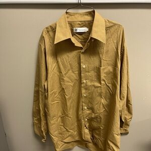 GQ Professional Menswear Tan Size Large Long Sleeve Button Up (B8-24-13)